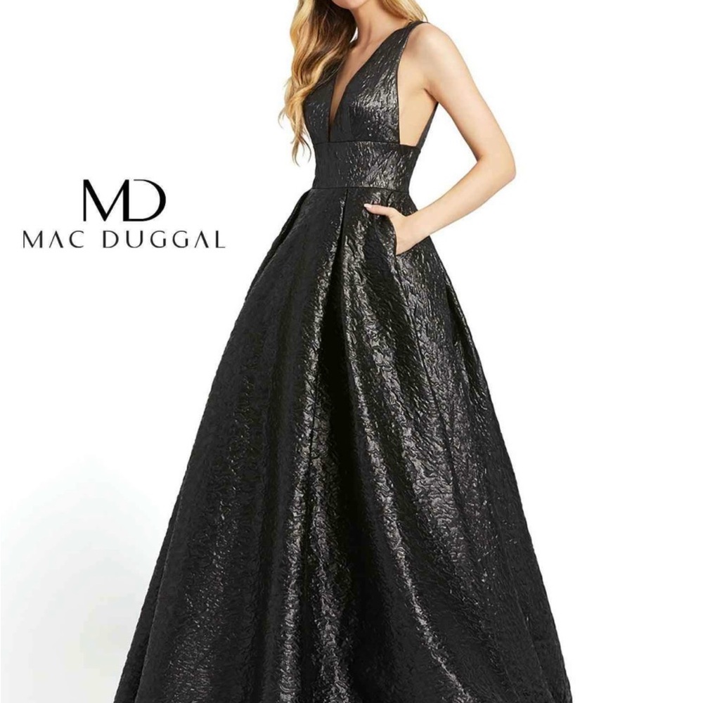Mac Duggal Formal Textured Black Dress
